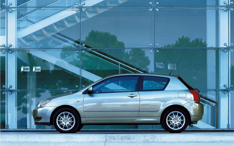  Toyota Corolla 2005 года  (фото 3 из 3)